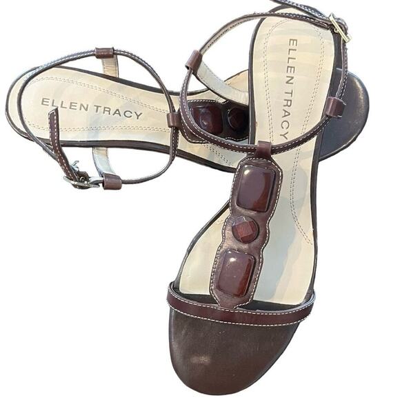 NWOB Ellen Tracy Open Toe Wedge Sandal Brown with Stone Gem Detail Size 7 - Picture 1 of 11